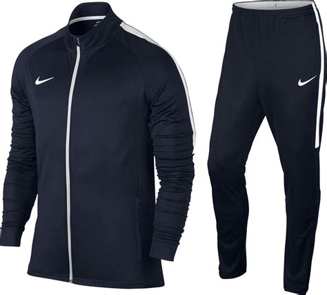 nike heren trainingspak.